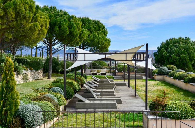 C-Coquillade_Village_68_©_YONDER.fr_ (1)